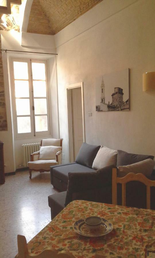شقة Casa Francesca Torre Saracena دولتشيدو المظهر الخارجي الصورة